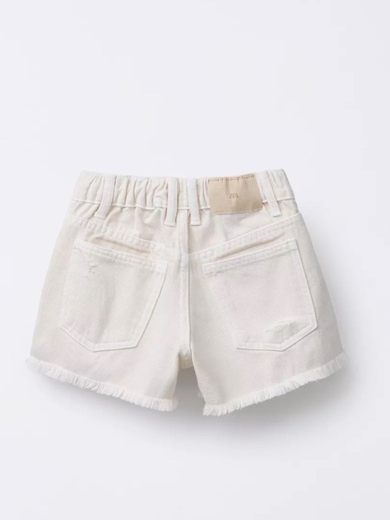Zara Other - Zara kids Off-White Frayed Hem Denim Shorts